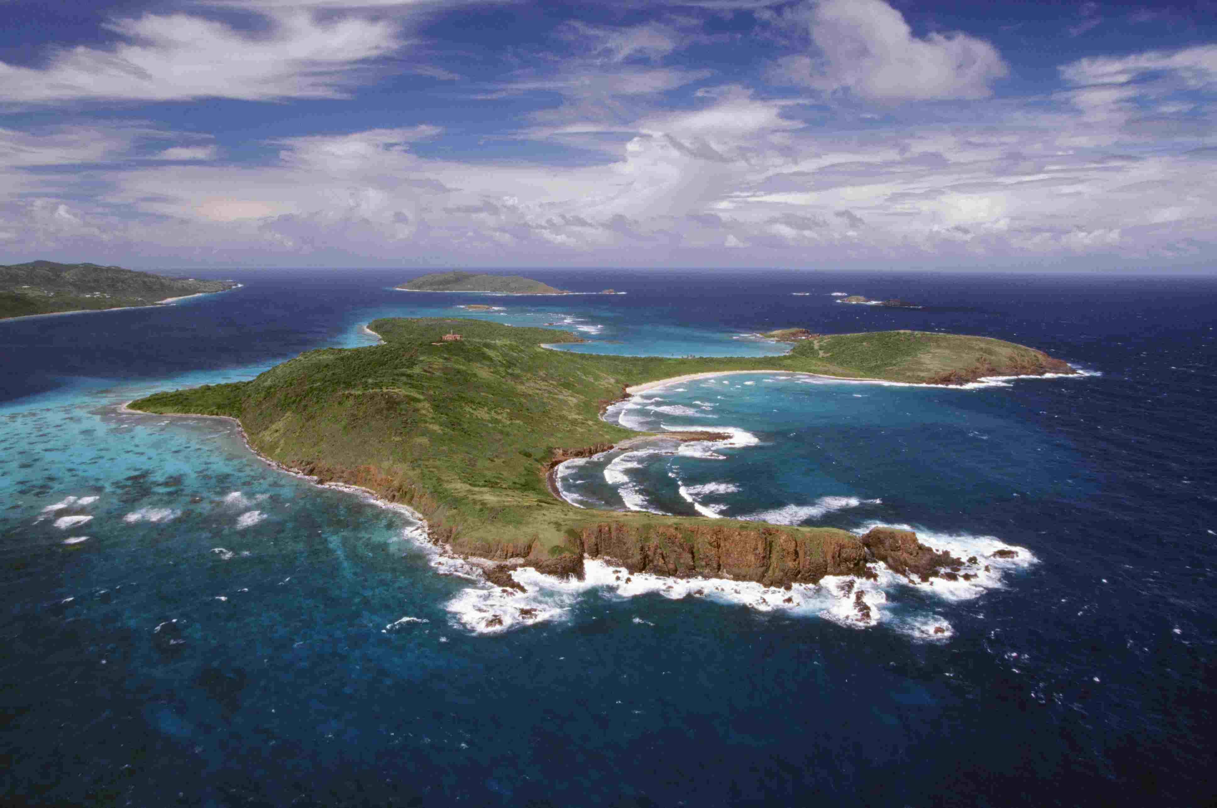Какие острова хотят. Архипелаг Антильских островов. Малые Антильские острова. Архипелага малые Антильские острова латинская Америка. Большие Антильские острова большие Антильские острова.