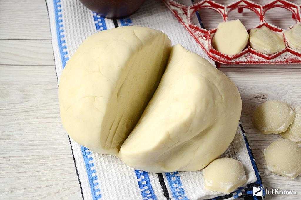 Тесто для пельменей на кипятке рецепт пошагово