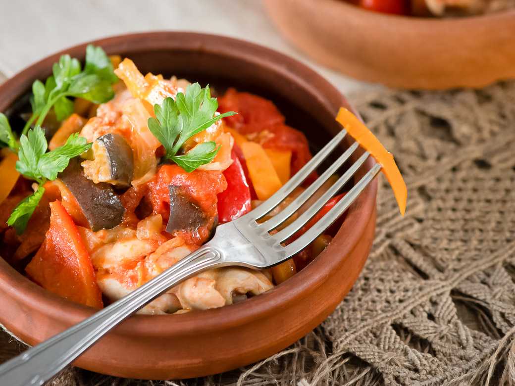Чахохбили из курицы - 10 пошаговых классических рецептов с фото