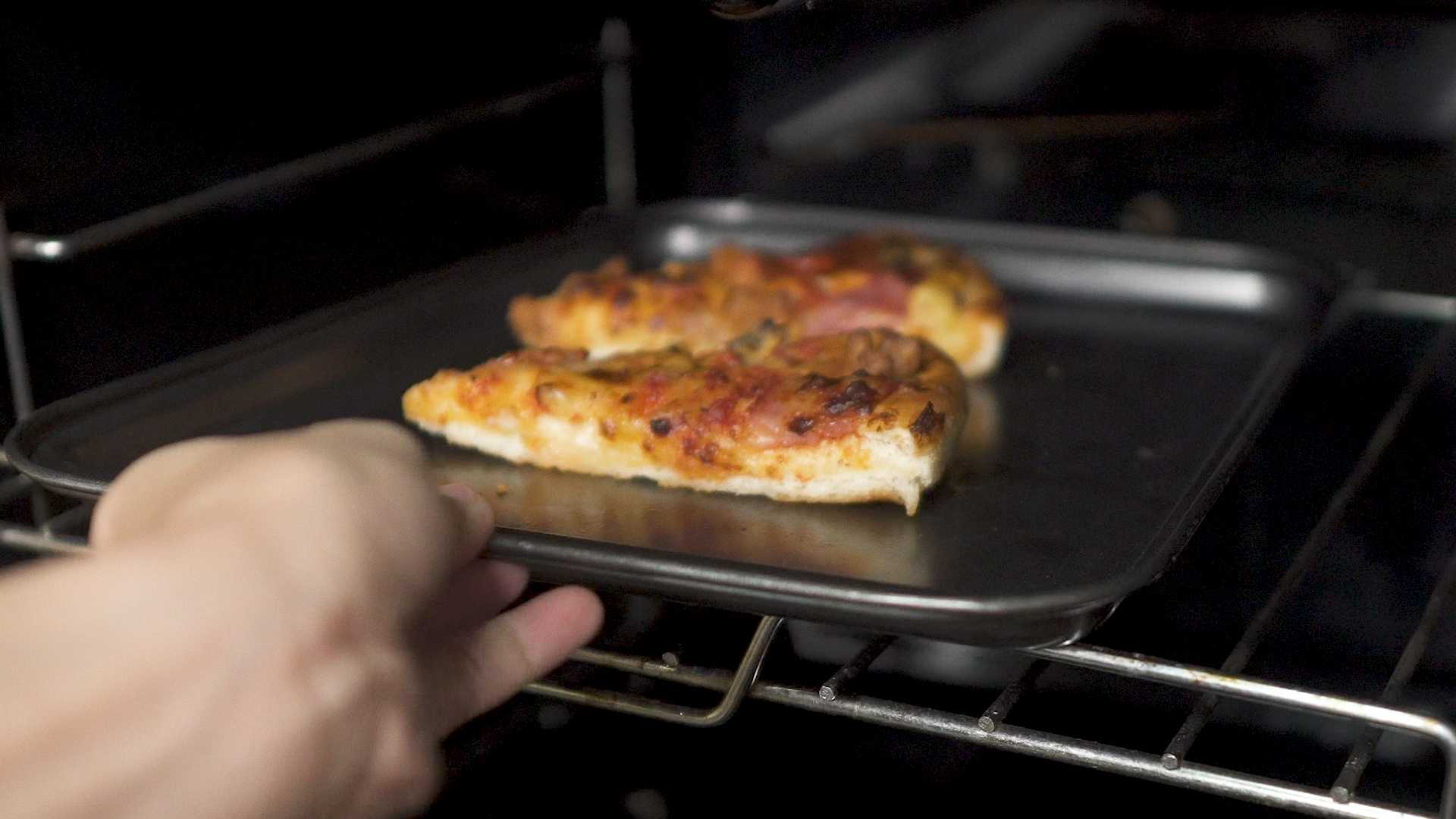 чтобы не подгорела пицца в духовке фото 48